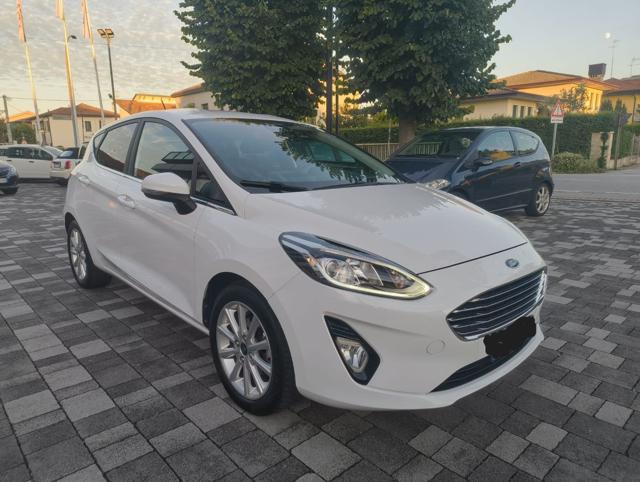 FORD Fiesta usata, con Airbag
