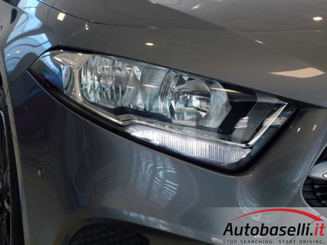 MERCEDES-BENZ A 180 usata, con Leve al volante