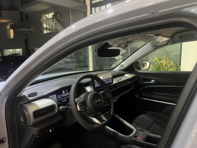 JEEP Avenger usata, con Sensori di parcheggio anteriori