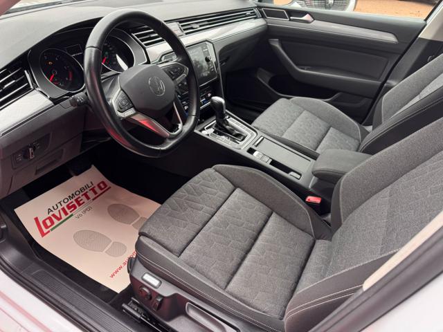 VOLKSWAGEN Passat Variant usata, con Cerchi in lega