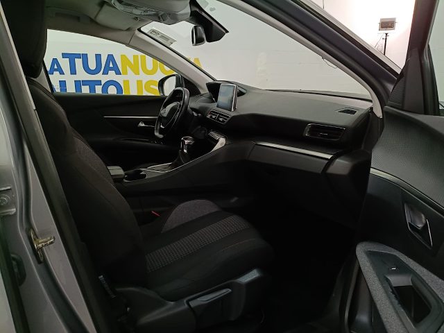 PEUGEOT 3008 usata, con Controllo elettronico della corsia