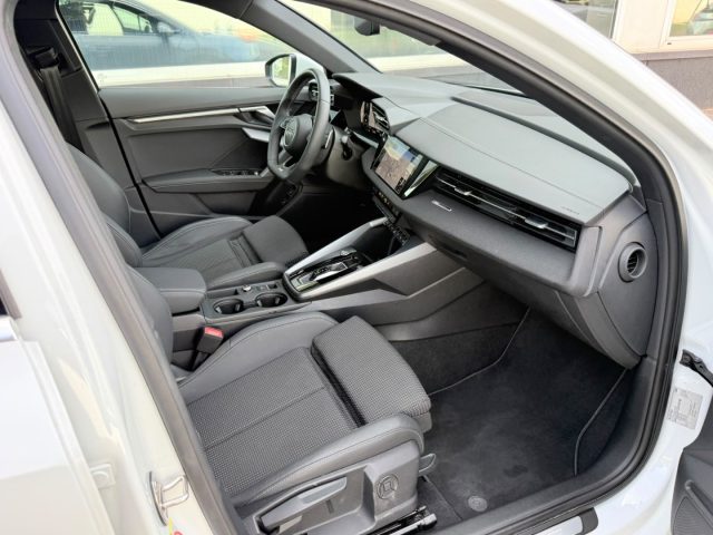 AUDI A3 usata, con Park Distance Control