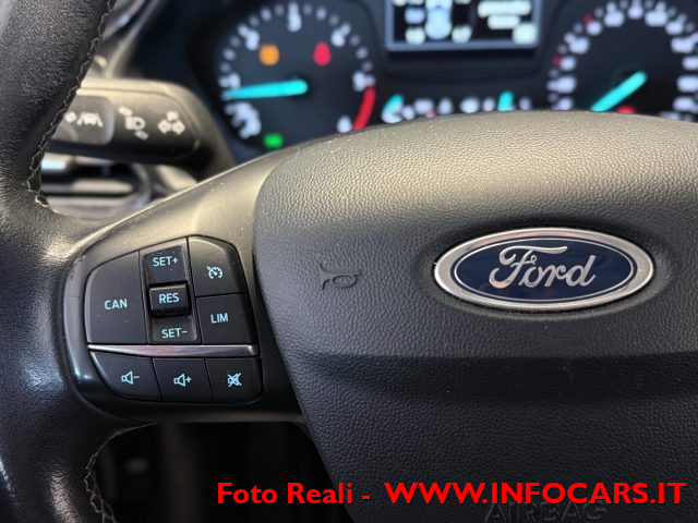FORD Fiesta usata, con Park Distance Control