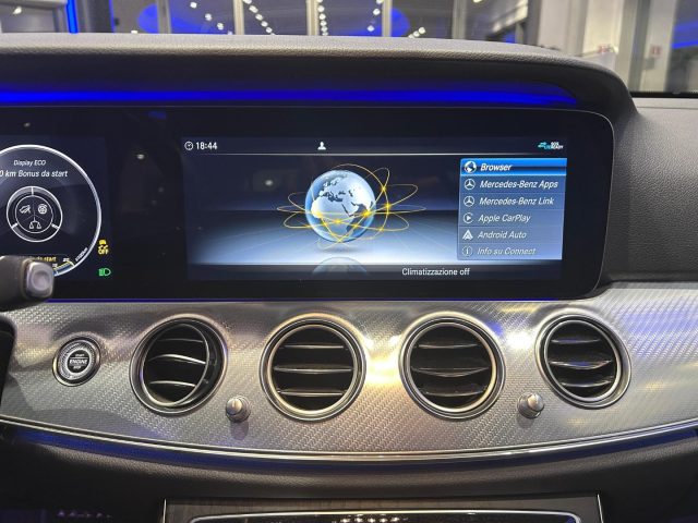 MERCEDES-BENZ E 220 usata, con Volante in pelle