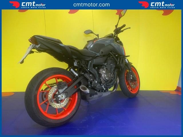 YAMAHA MT-07 usata 1