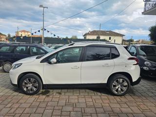 PEUGEOT 2008 usata, con Airbag