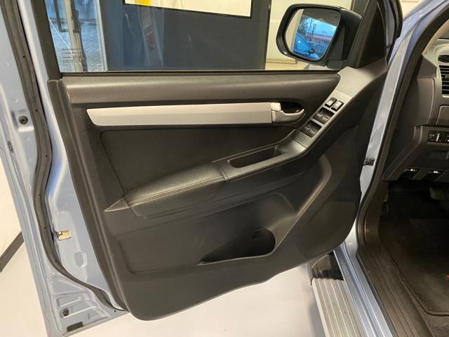 ISUZU D-Max usata, con Cronologia tagliandi