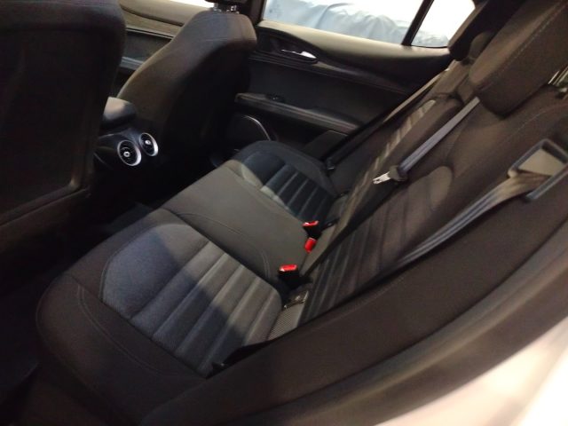 ALFA ROMEO Stelvio usata, con Controllo trazione