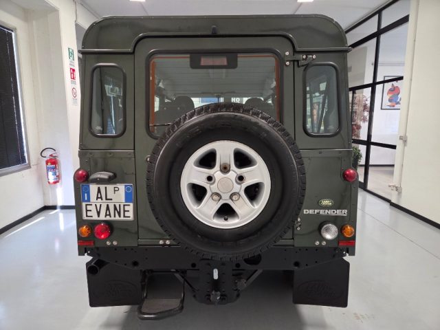 LAND ROVER Defender usata, con Cerchi in lega