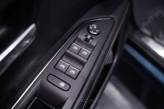 PEUGEOT 3008 usata, con Controllo automatico clima
