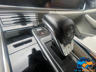 PORSCHE Panamera usata, con Park Distance Control