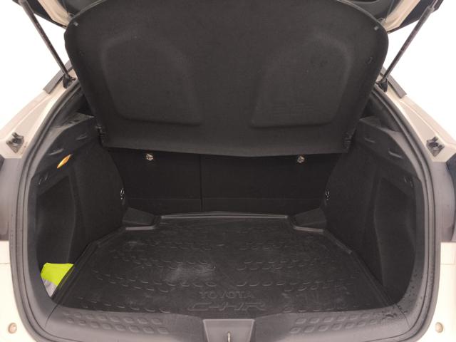 TOYOTA C-HR usata, con Volante multifunzione