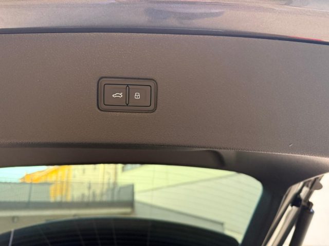 AUDI Q8 usata 31
