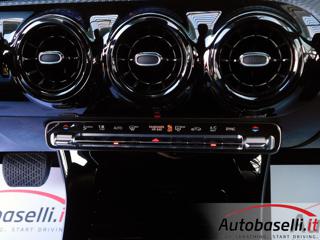 MERCEDES-BENZ A 180 usata, con Schermo multifunzione interamente digitale