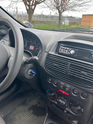 FIAT Punto usata 8