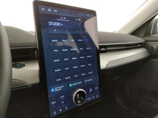 FORD Mustang Mach-E usata, con USB