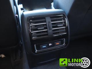 VOLKSWAGEN Passat Variant usata 38