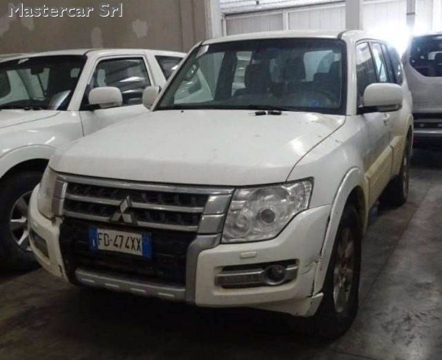 MITSUBISHI Pajero usata, con Airbag Passeggero