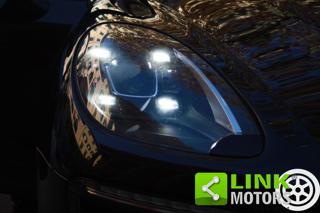 PORSCHE Macan usata 101