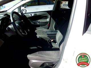 FORD Fiesta usata, con Climatizzatore