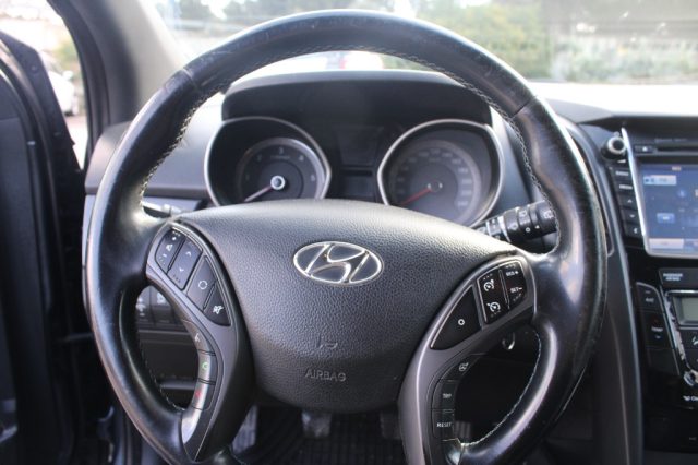 HYUNDAI i30 usata, con Fari Xenon