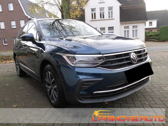 VOLKSWAGEN Tiguan usata, con Airbag Passeggero
