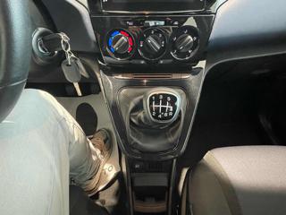 LANCIA Ypsilon usata, con Autoradio digitale