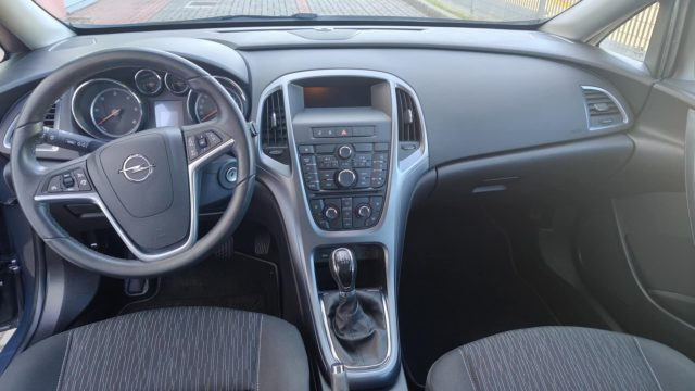 OPEL Astra usata, con ESP