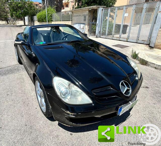 MERCEDES-BENZ SLK 200 usata, con Alzacristalli elettrici