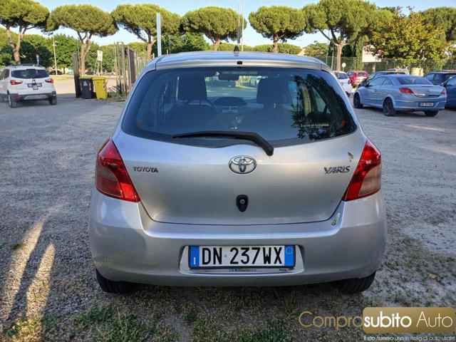TOYOTA Yaris usata, con Airbag Passeggero