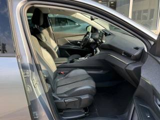 PEUGEOT 5008 usata, con Climatizzatore