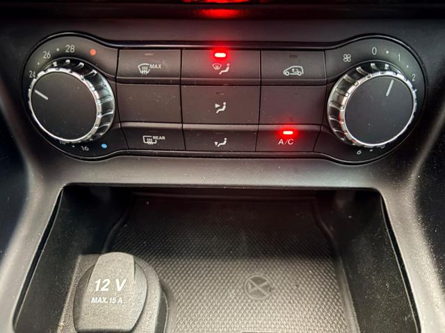 MERCEDES-BENZ A 200 usata, con Sedili sportivi