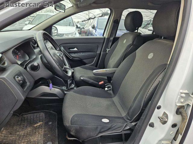 DACIA Duster usata, con Climatizzatore