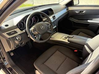 MERCEDES-BENZ E 200 usata, con Chiusura centralizzata