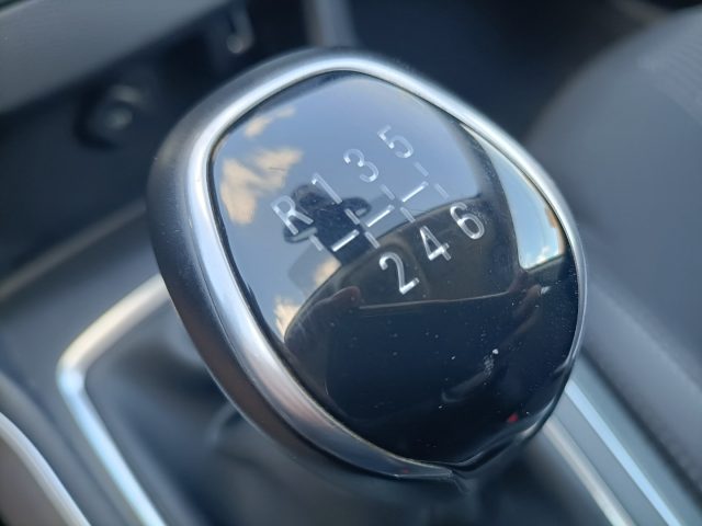 PEUGEOT 308 usata, con Autoradio digitale