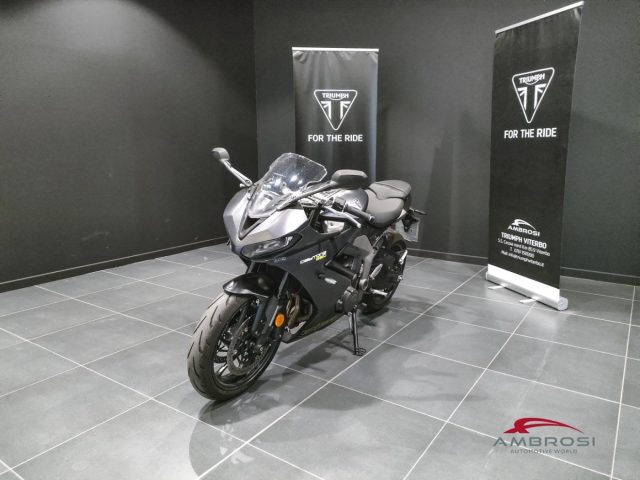 TRIUMPH Daytona 660 usata 0