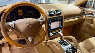 PORSCHE Cayenne usata, con Cerchi in lega