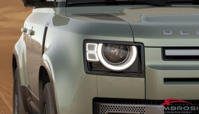 LAND ROVER Defender usata 7