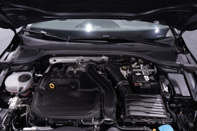VOLKSWAGEN Golf Variant usata, con Adaptive Cruise Control