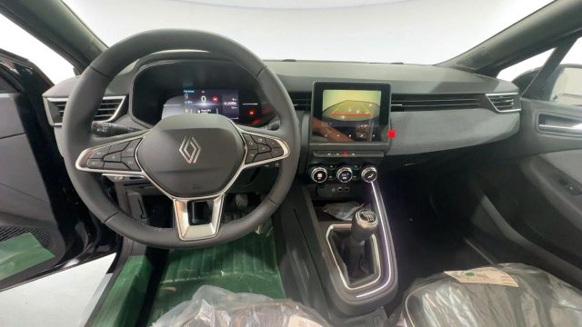 RENAULT Clio usata, con Autoradio