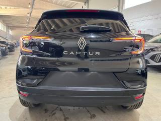 RENAULT Captur usata, con Autoradio