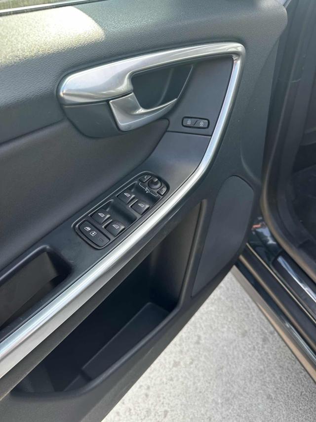 VOLVO XC60 usata, con ESP