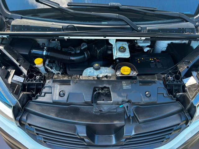 RENAULT Trafic usata, con Alzacristalli elettrici