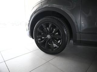 VOLKSWAGEN T-Roc usata, con Fari LED