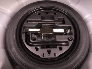 RENAULT Clio usata, con Fari LED