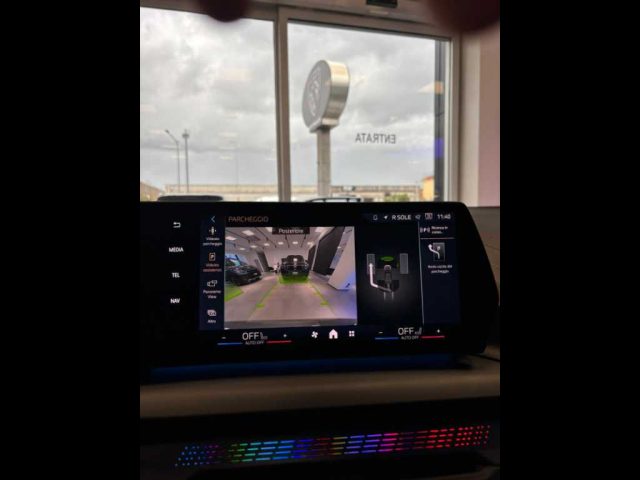 BMW 118 usata, con Bluetooth