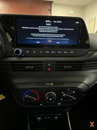 HYUNDAI i20 usata, con Specchietti laterali elettrici
