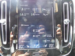 VOLVO XC40 usata, con Controllo elettronico della corsia
