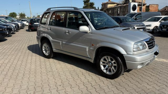 SUZUKI Grand Vitara usata, con Airbag