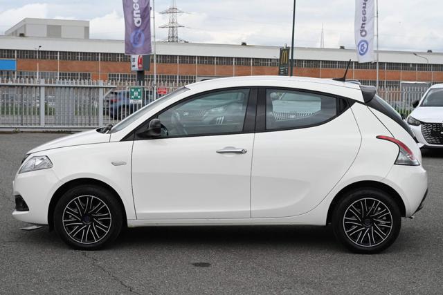 LANCIA Ypsilon usata, con Controllo trazione
